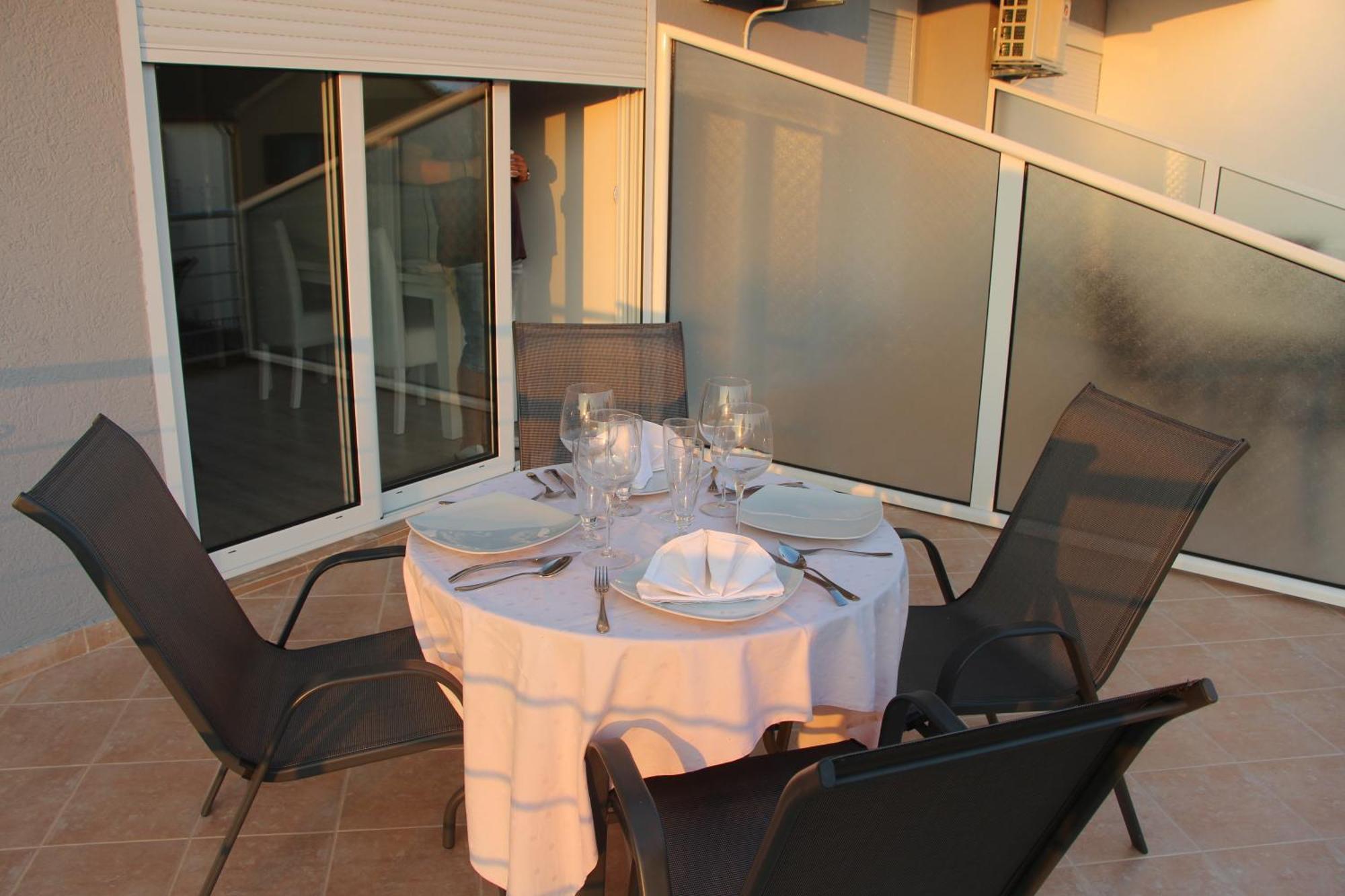 Apartments California Улцин Екстериор снимка